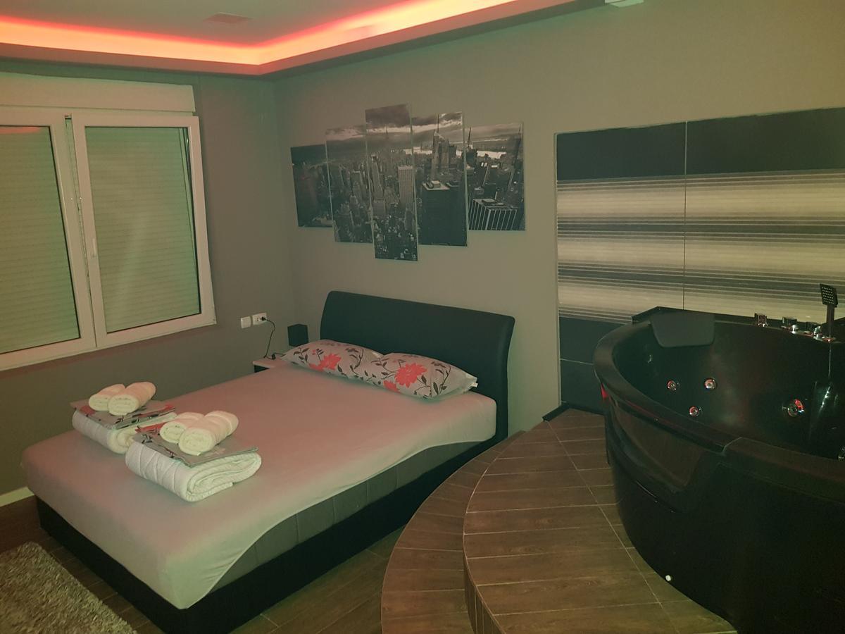 Ceca Apartman Nis Exterior photo